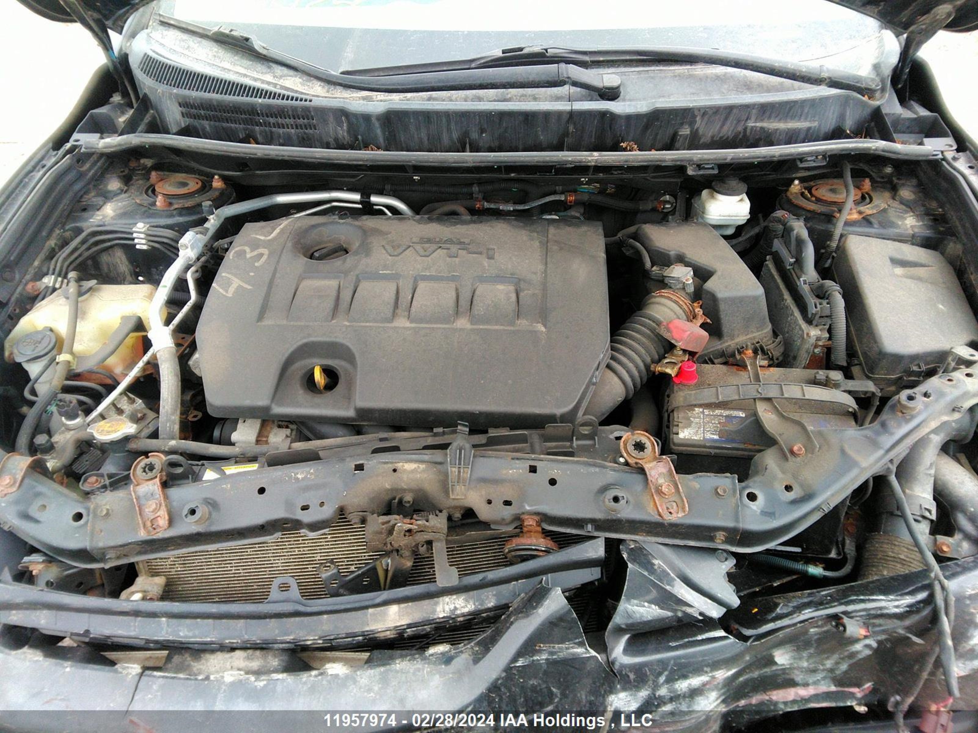 Photo 9 VIN: 2T1KU4EEXEC132172 - TOYOTA MATRIX 