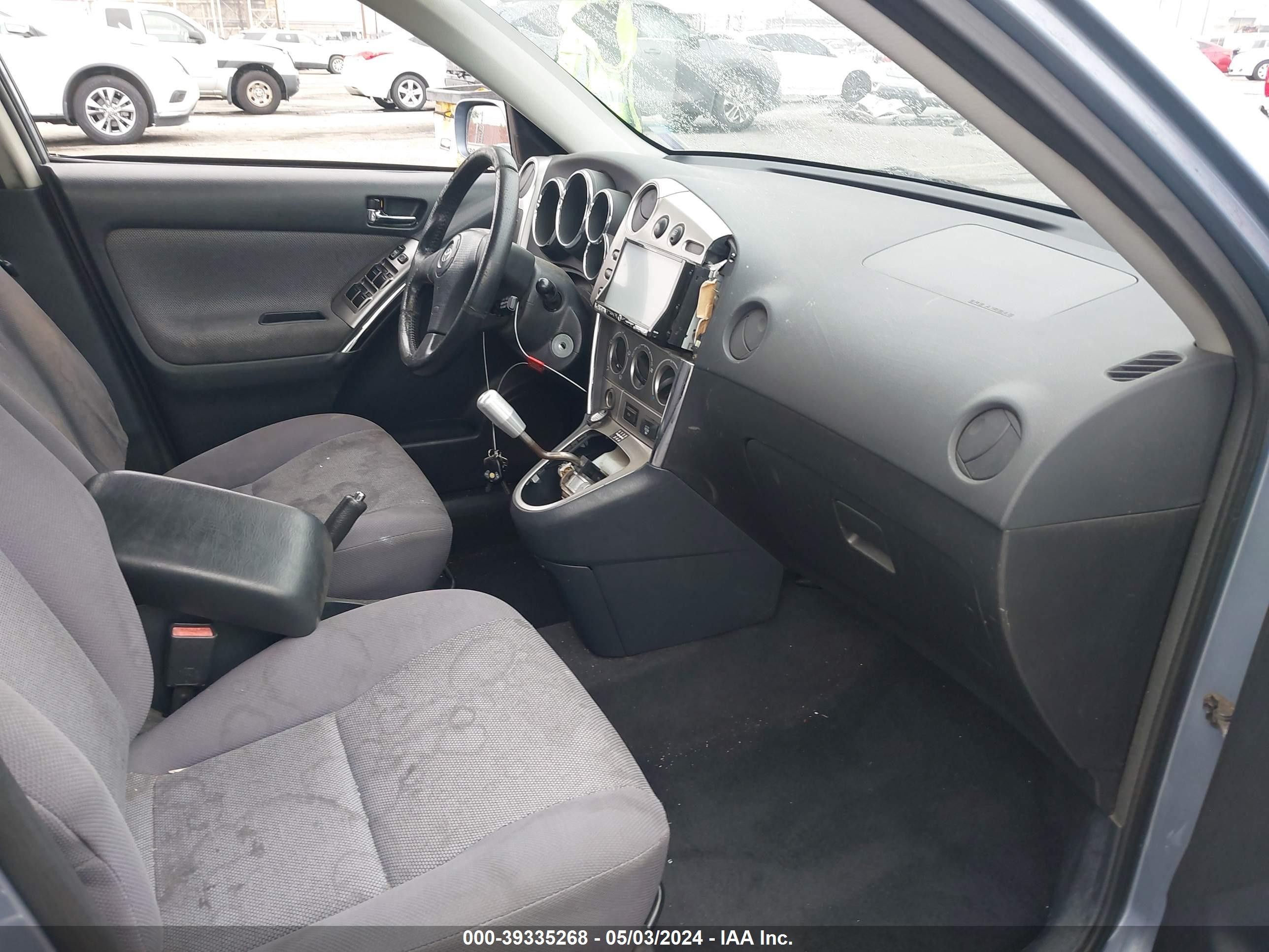 Photo 4 VIN: 2T1KY32E83C061358 - TOYOTA MATRIX 