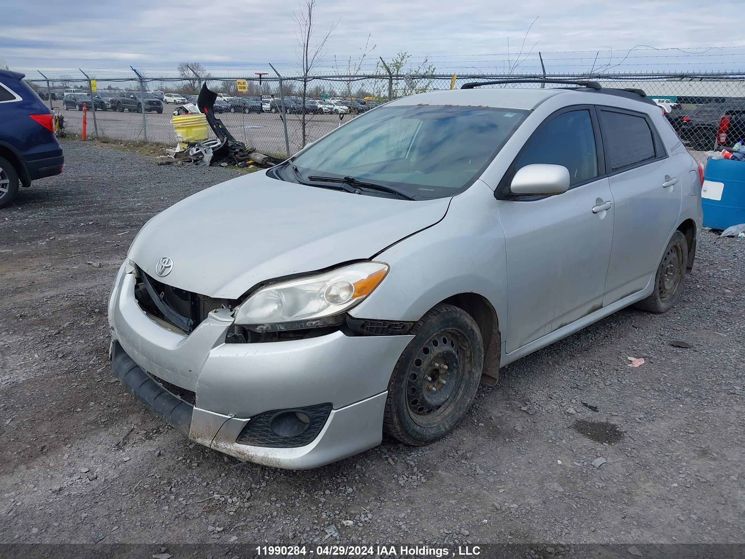 Photo 1 VIN: 2T1LE40E19C003574 - TOYOTA MATRIX 