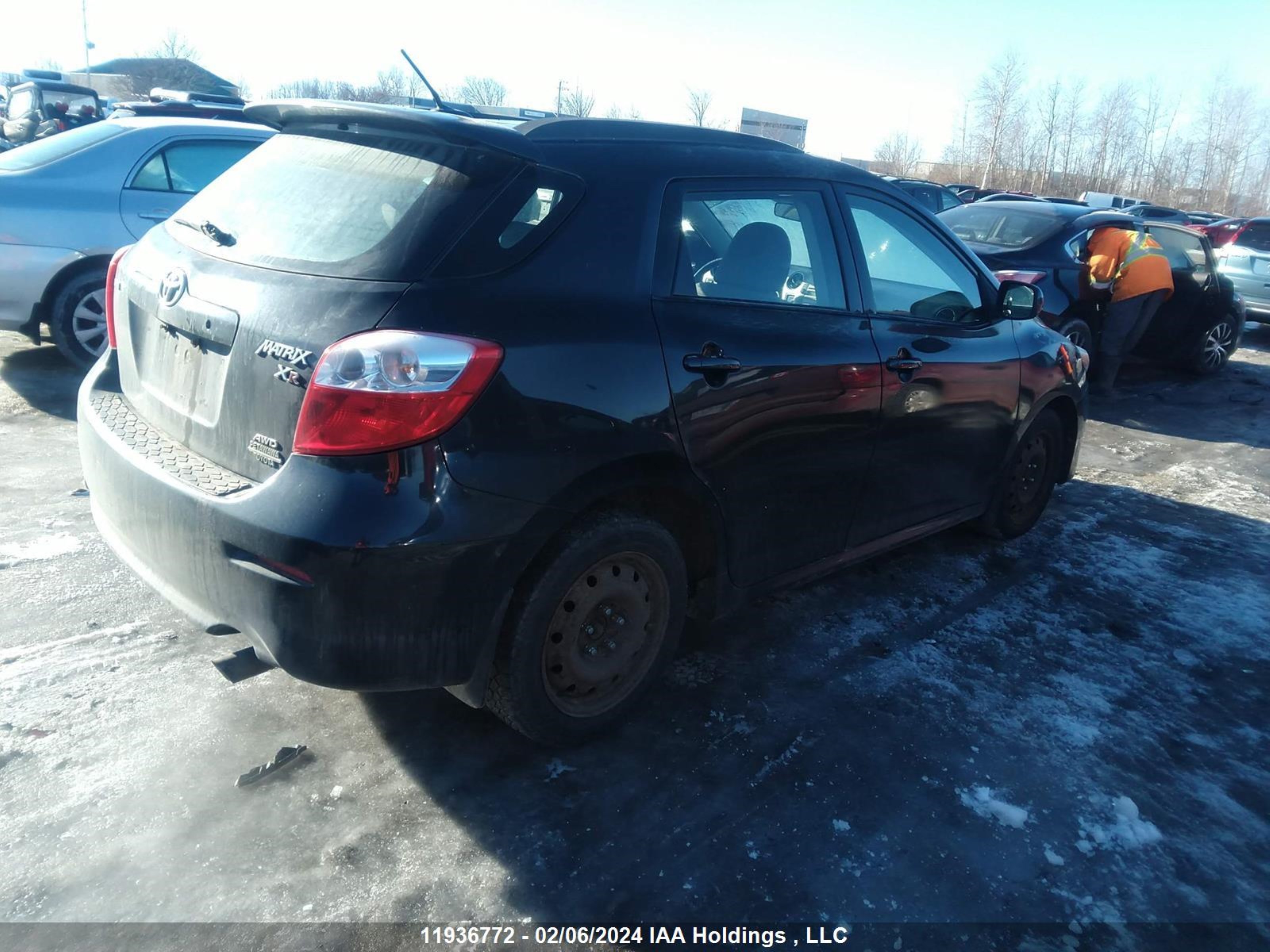 Photo 3 VIN: 2T1LE40E69C003411 - TOYOTA MATRIX 