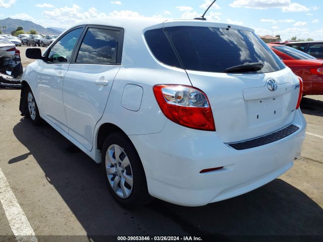 Photo 2 VIN: 2T1LE4EE8BC020225 - TOYOTA MATRIX 