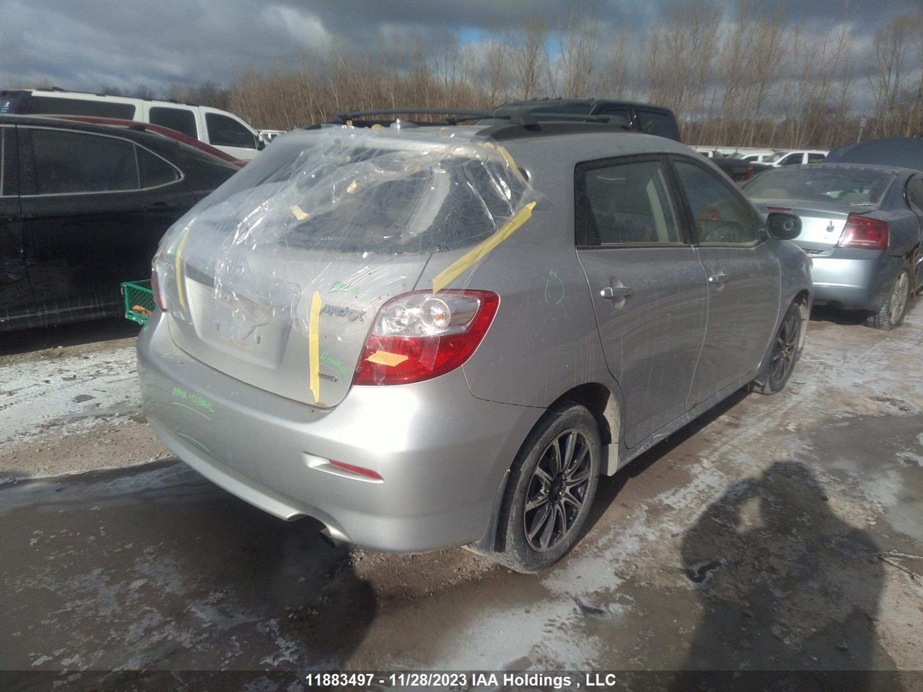 Photo 3 VIN: 2T1LE4EEXAC014814 - TOYOTA MATRIX 