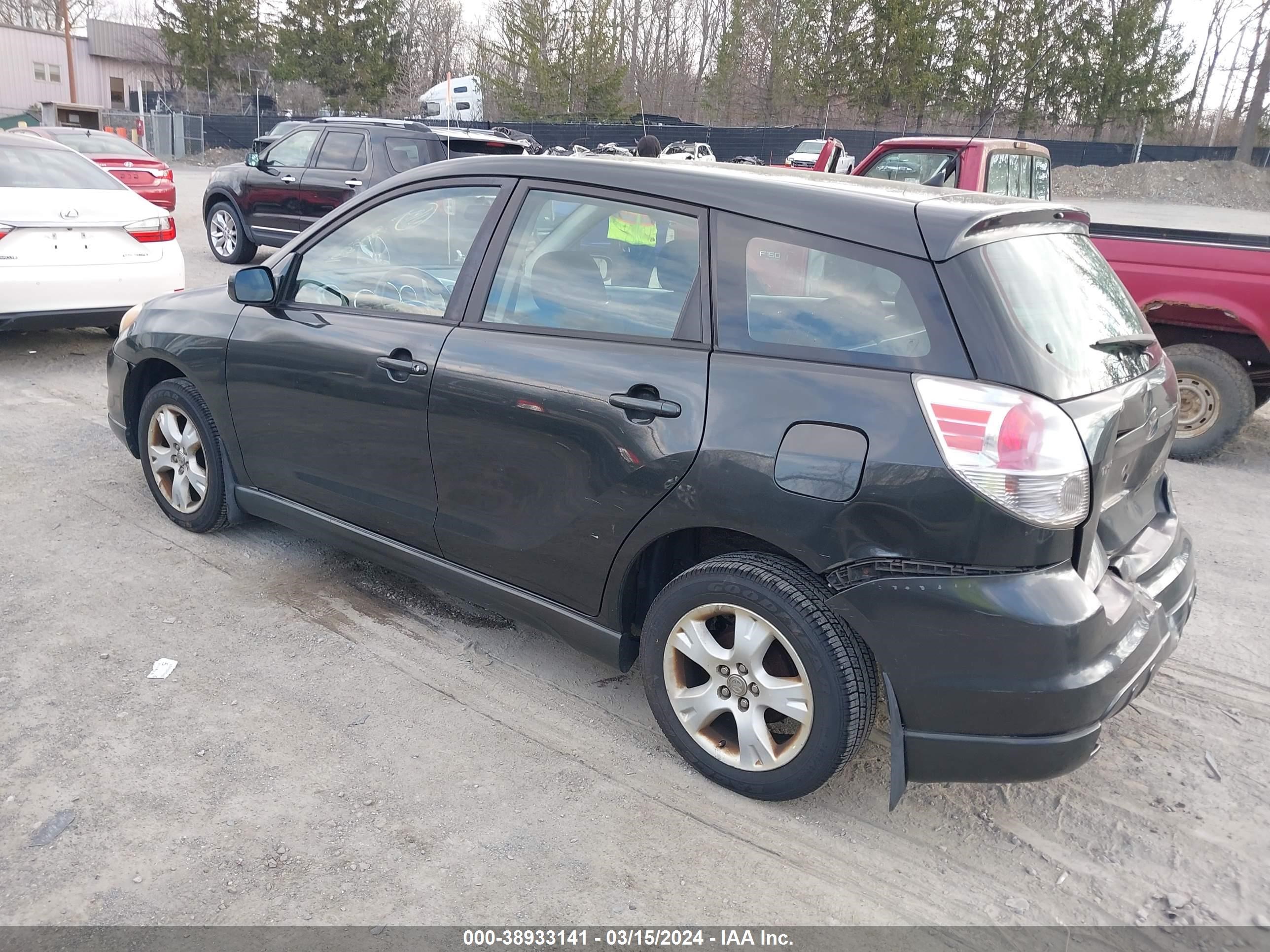 Photo 2 VIN: 2T1LR30E06C555044 - TOYOTA MATRIX 