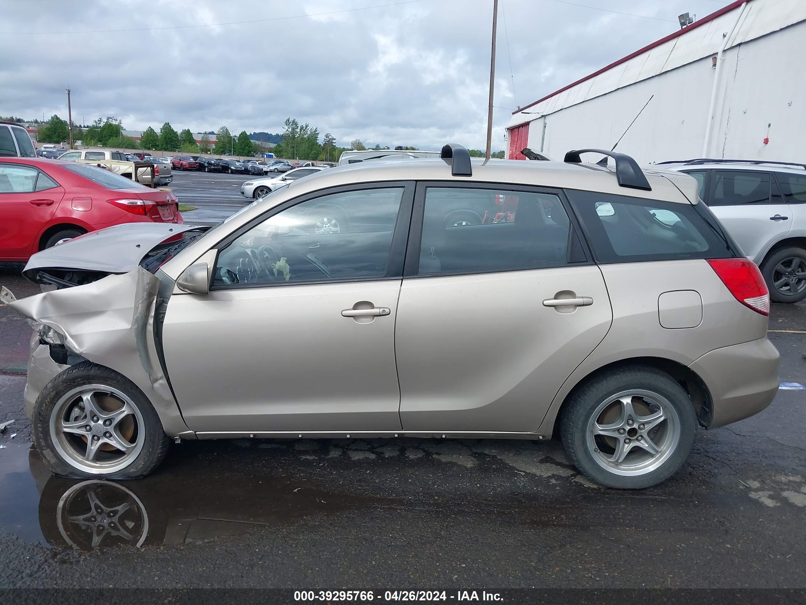 Photo 14 VIN: 2T1LR32E33C126893 - TOYOTA MATRIX 