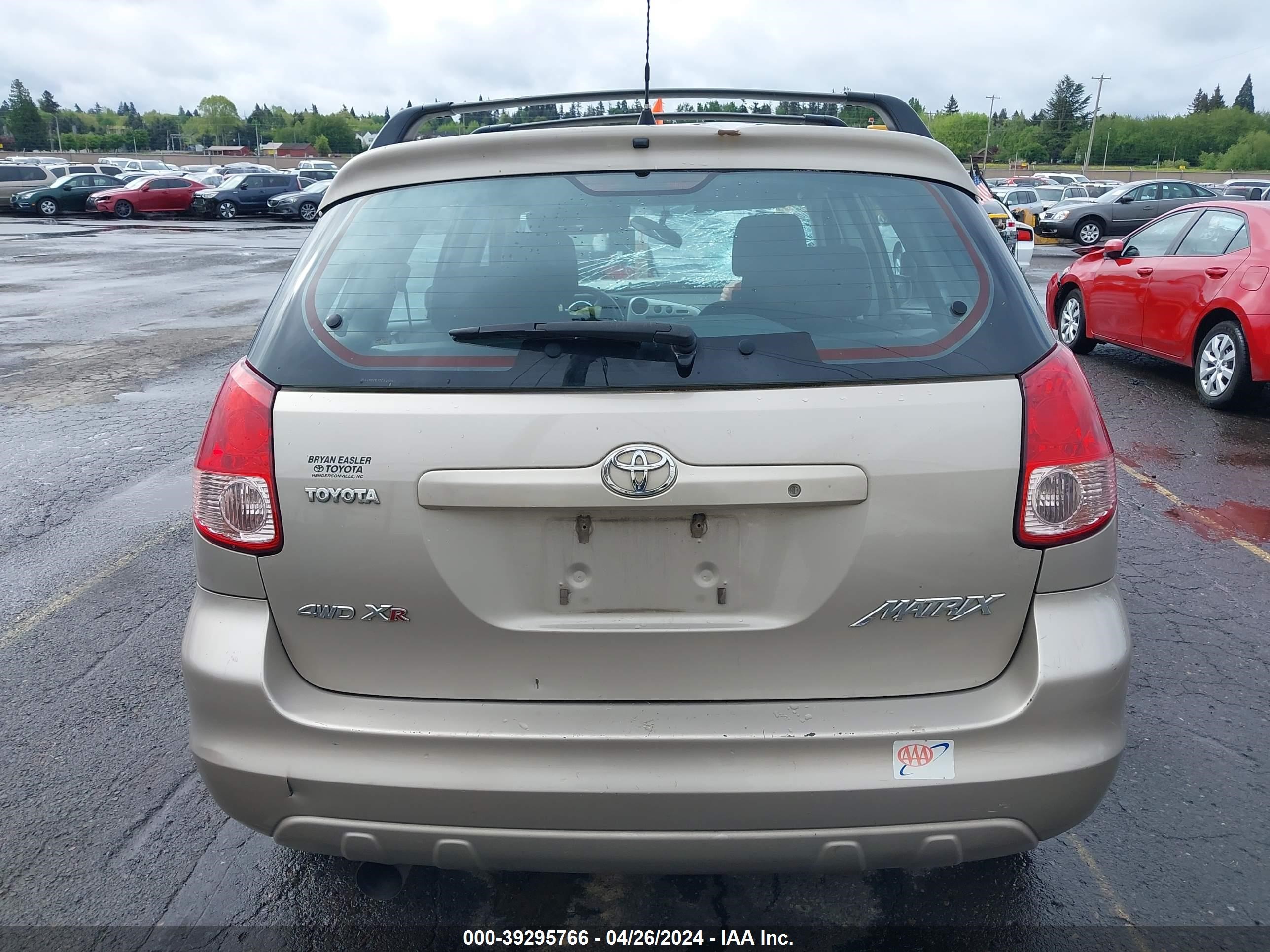 Photo 16 VIN: 2T1LR32E33C126893 - TOYOTA MATRIX 