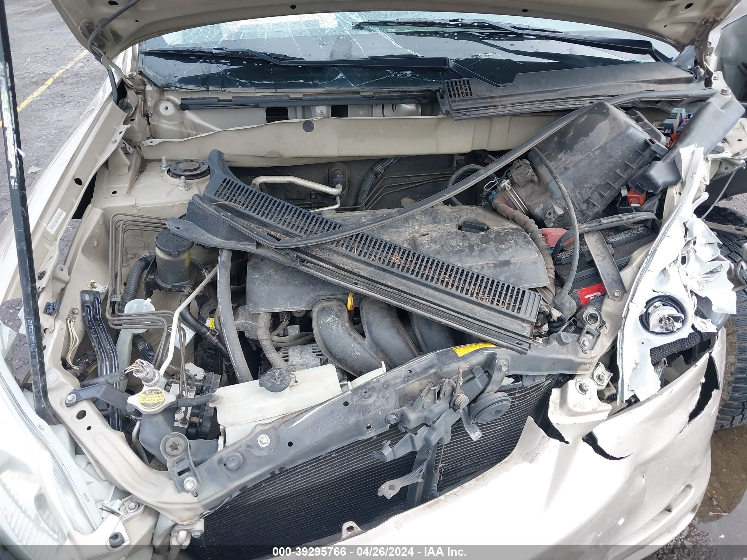 Photo 9 VIN: 2T1LR32E33C126893 - TOYOTA MATRIX 