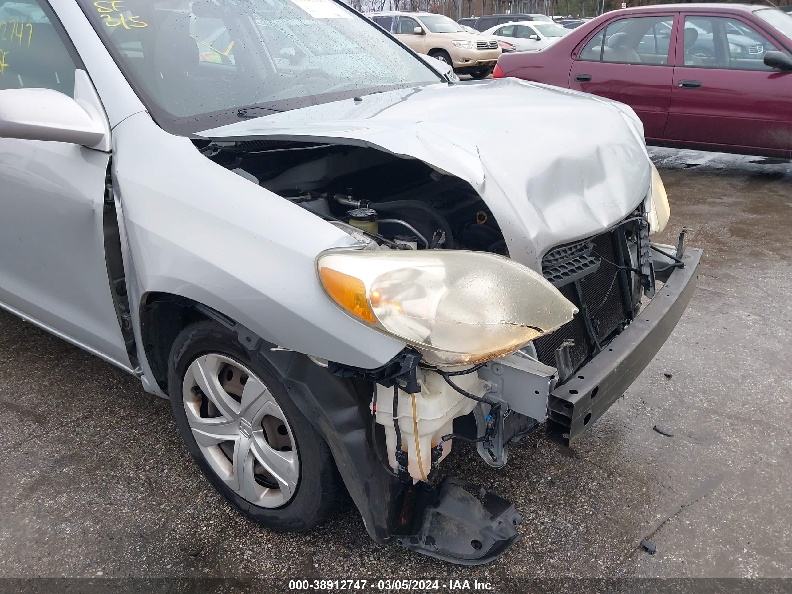 Photo 18 VIN: 2T1LR32E46C551527 - TOYOTA MATRIX 