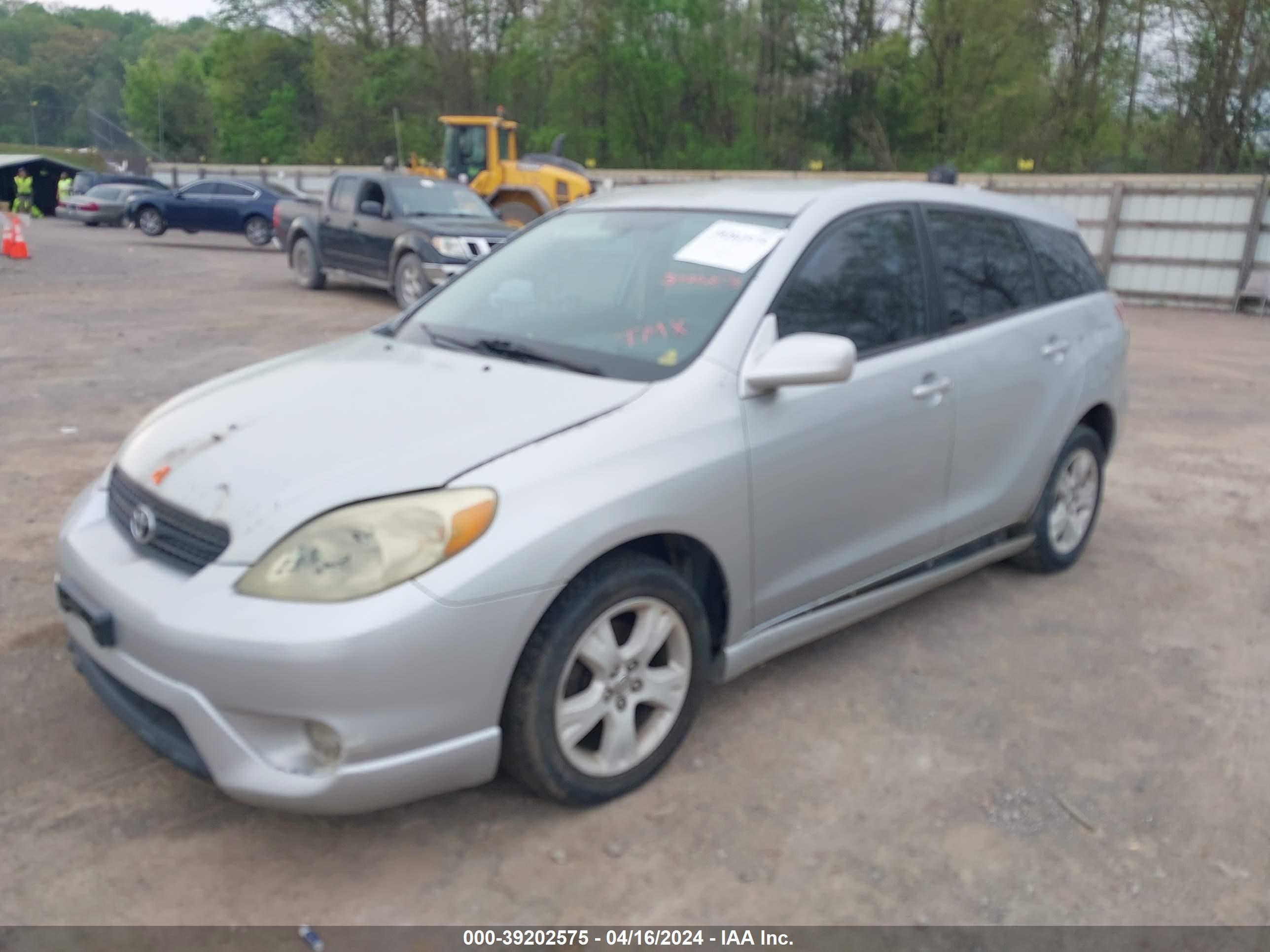 Photo 1 VIN: 2T1LR32E56C555442 - TOYOTA MATRIX 