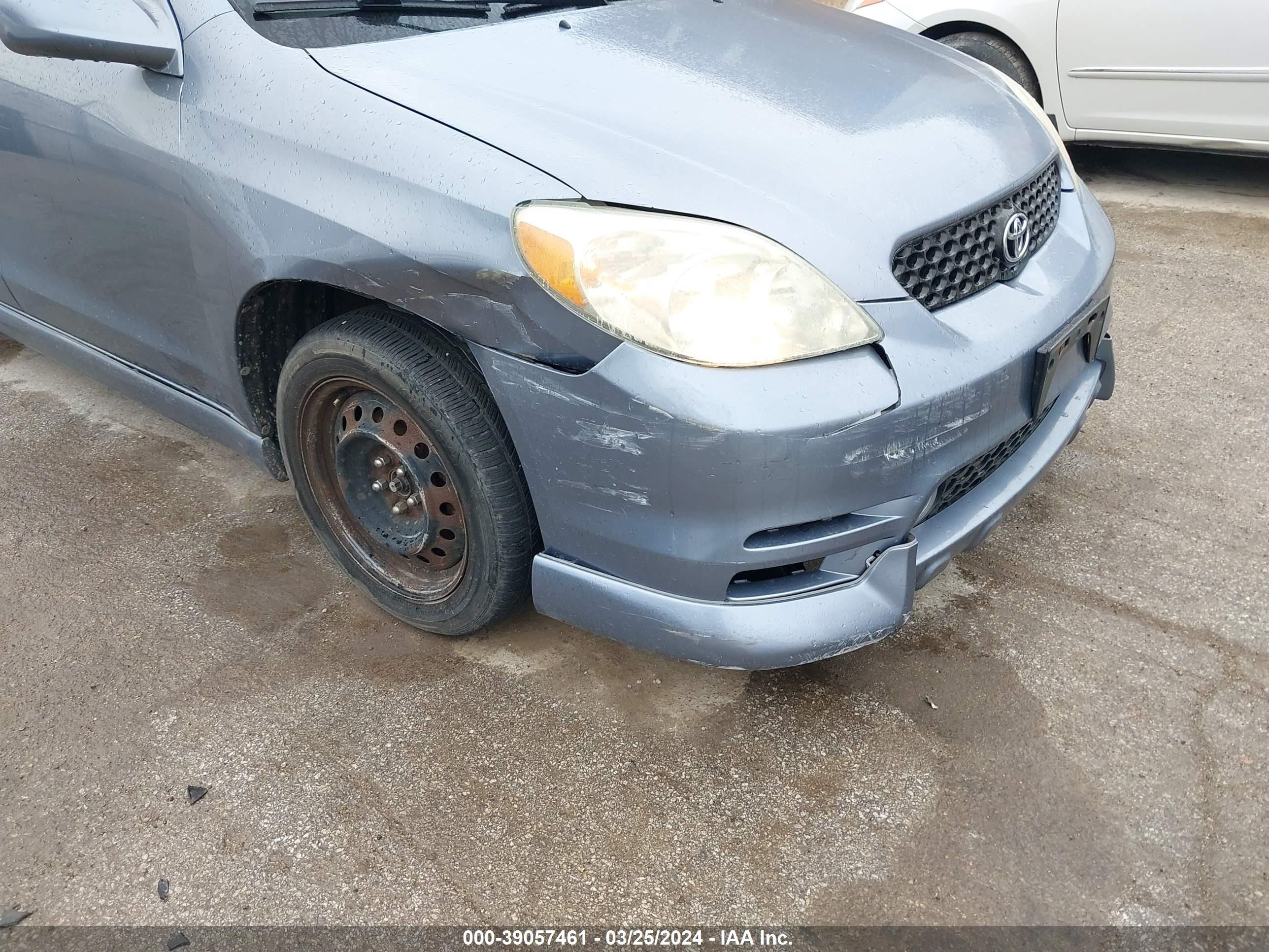 Photo 5 VIN: 2T1LR32E94C166803 - TOYOTA MATRIX 