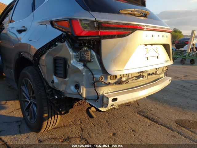 Photo 5 VIN: 2T2ADCAZ3RC013086 - LEXUS NX 