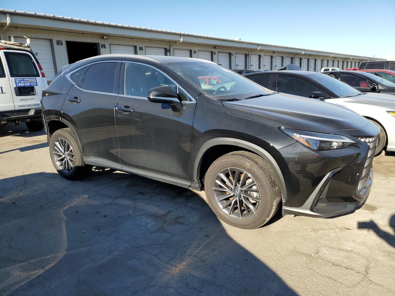 Photo 3 VIN: 2T2AGCEZ9NC010270 - LEXUS NX 