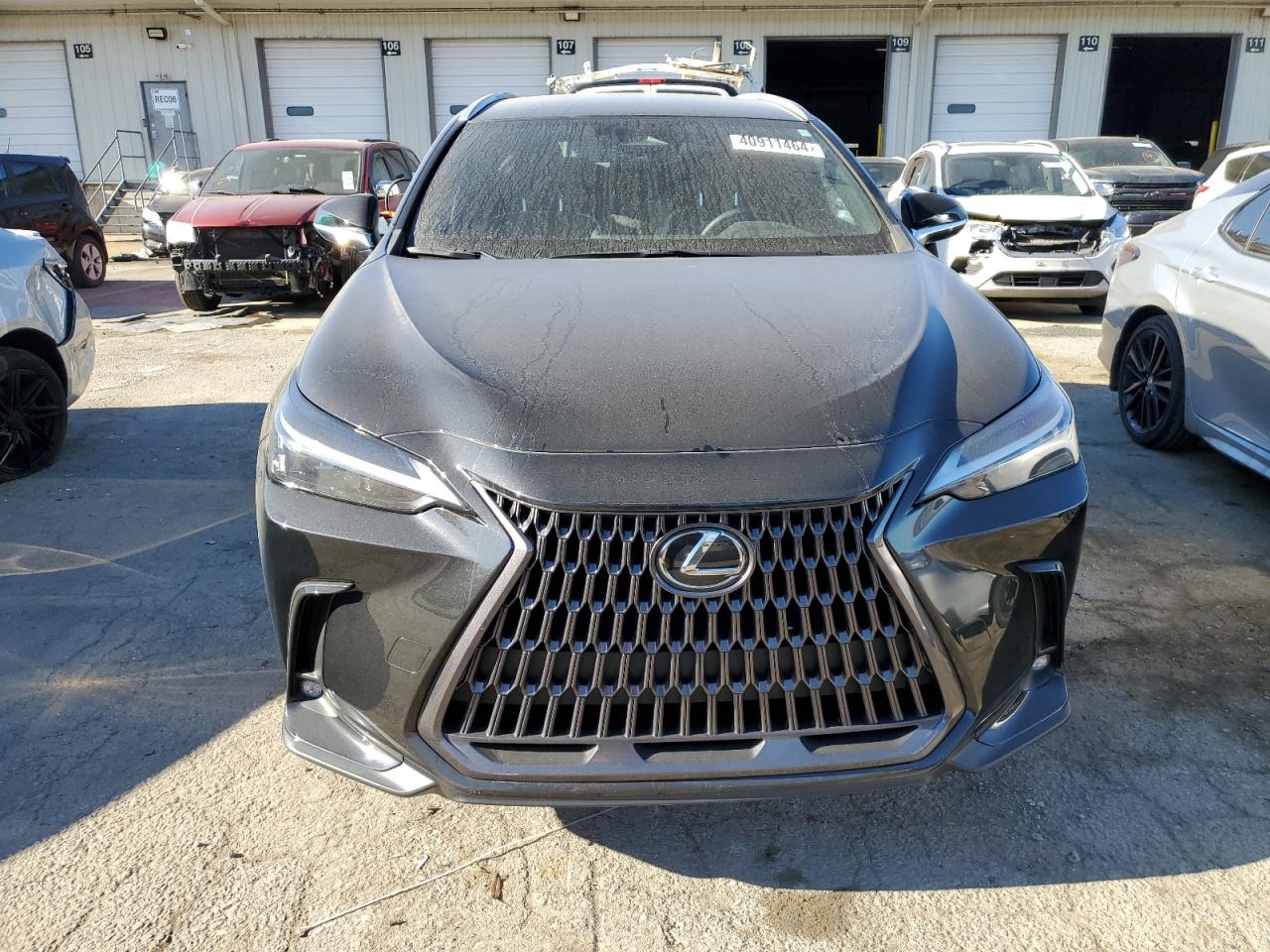 Photo 4 VIN: 2T2AGCEZ9NC010270 - LEXUS NX 