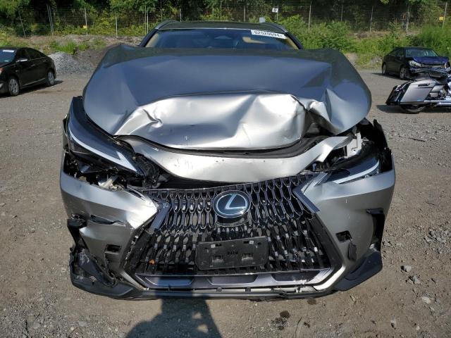 Photo 4 VIN: 2T2AKCEZ3NC004401 - LEXUS NX 350H 