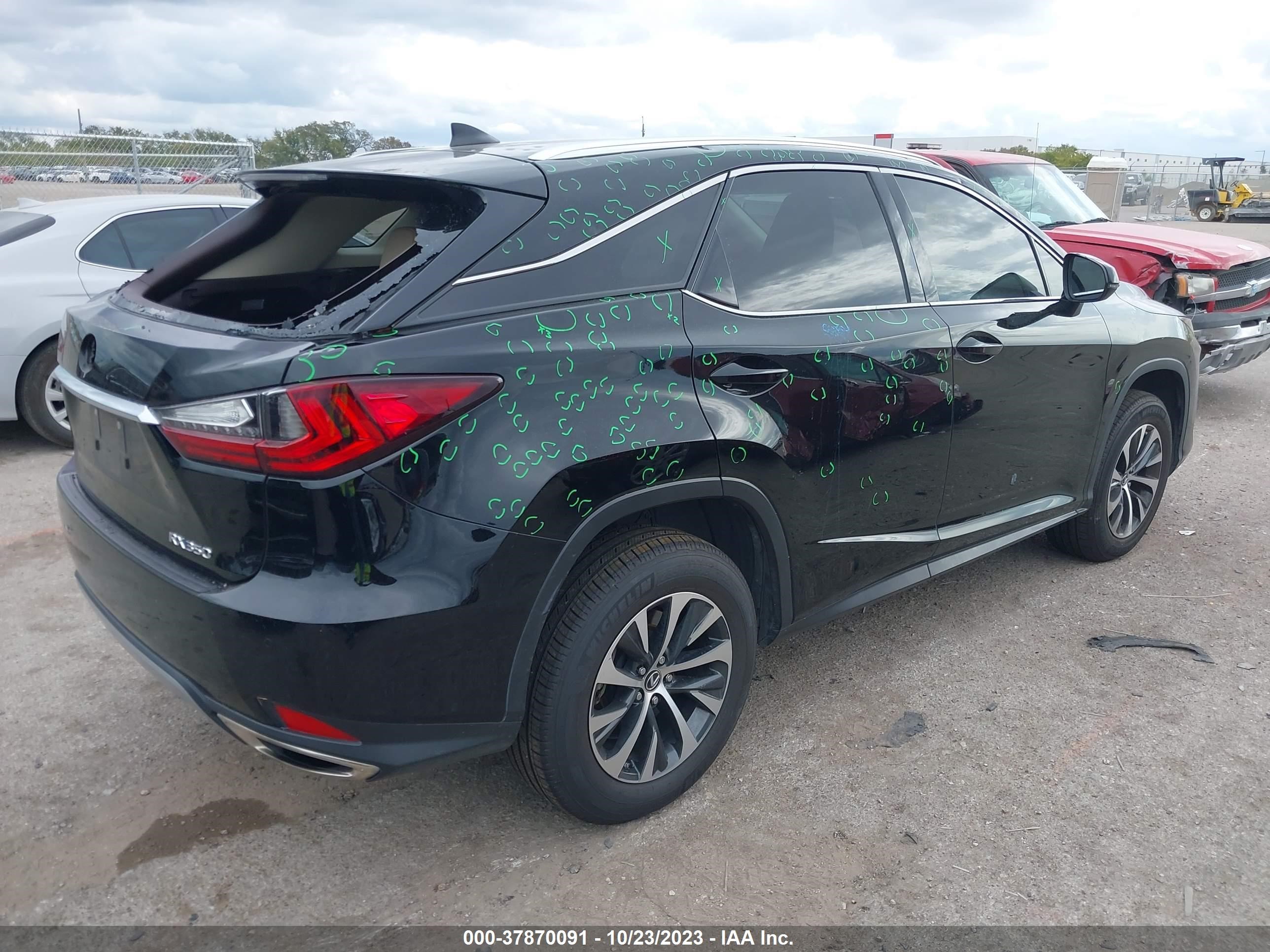 Photo 3 VIN: 2T2AZMAA5LC154198 - LEXUS RX 