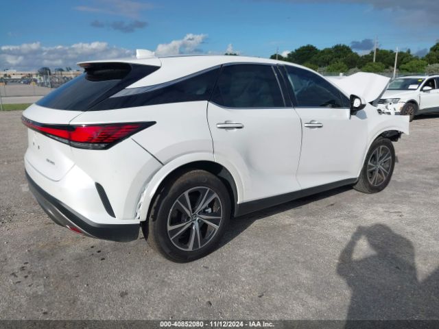 Photo 3 VIN: 2T2BAMBA4RC047453 - LEXUS RX 