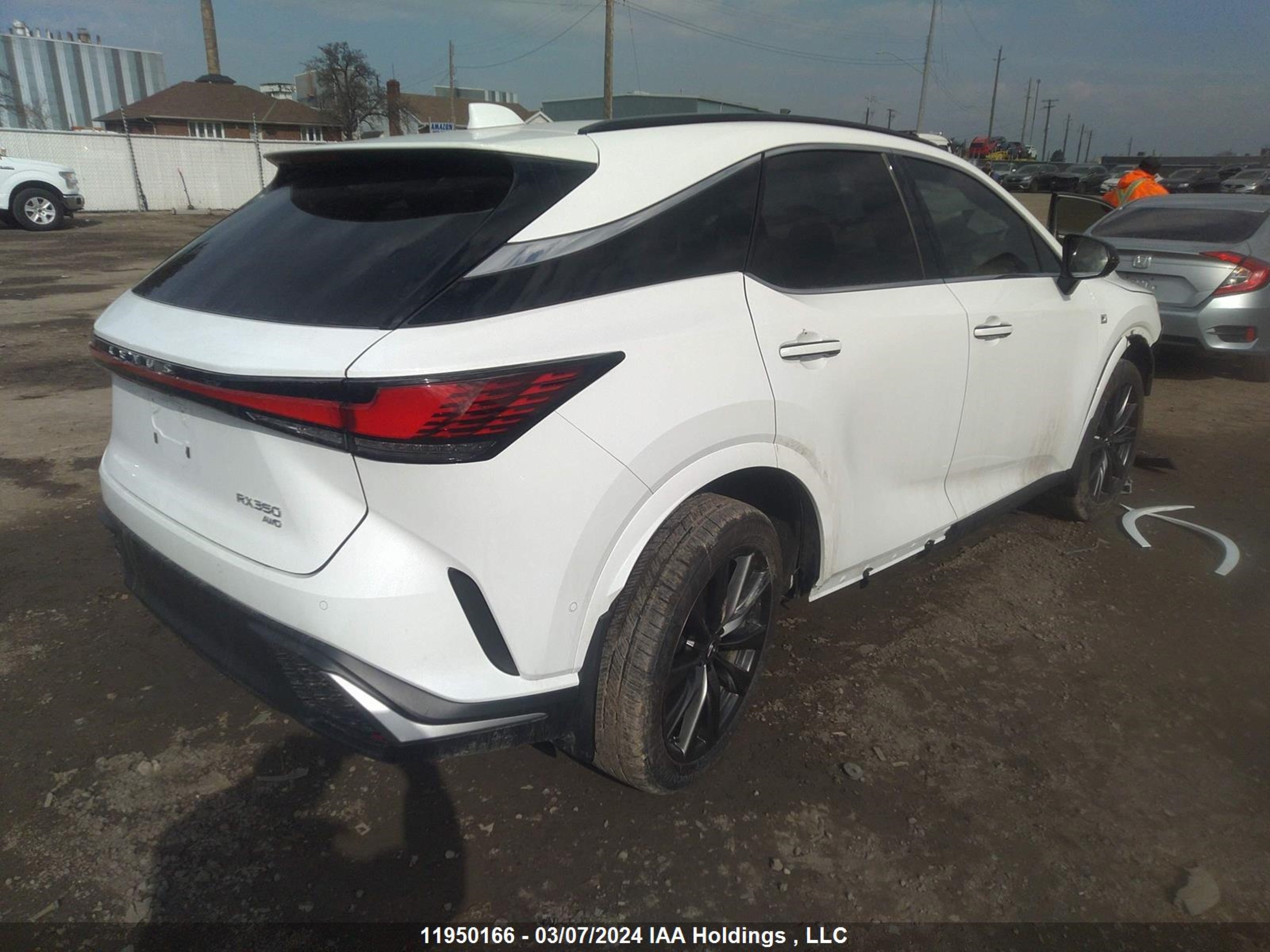 Photo 3 VIN: 2T2BAMCA5PC038093 - LEXUS RX 