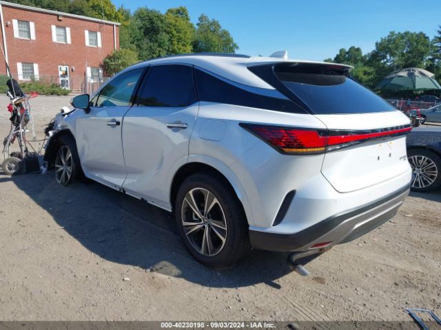 Photo 2 VIN: 2T2BAMCAXRC056138 - LEXUS RX 