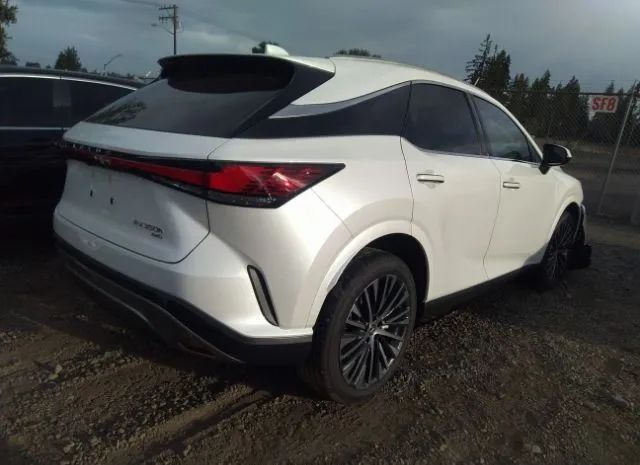 Photo 3 VIN: 2T2BBMCA2PC005758 - LEXUS RX 