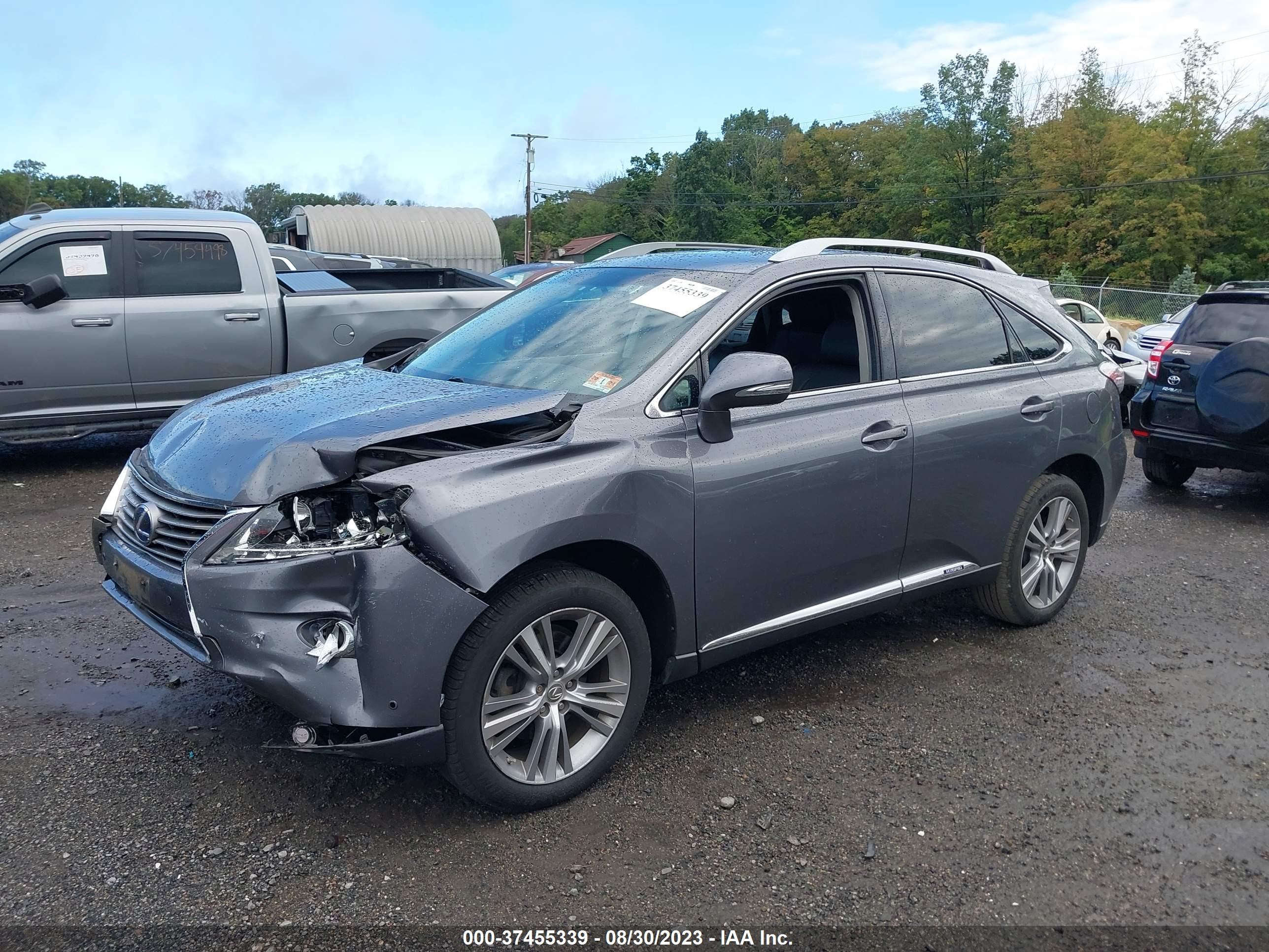 Photo 1 VIN: 2T2BC1BA0FC003454 - LEXUS RX 