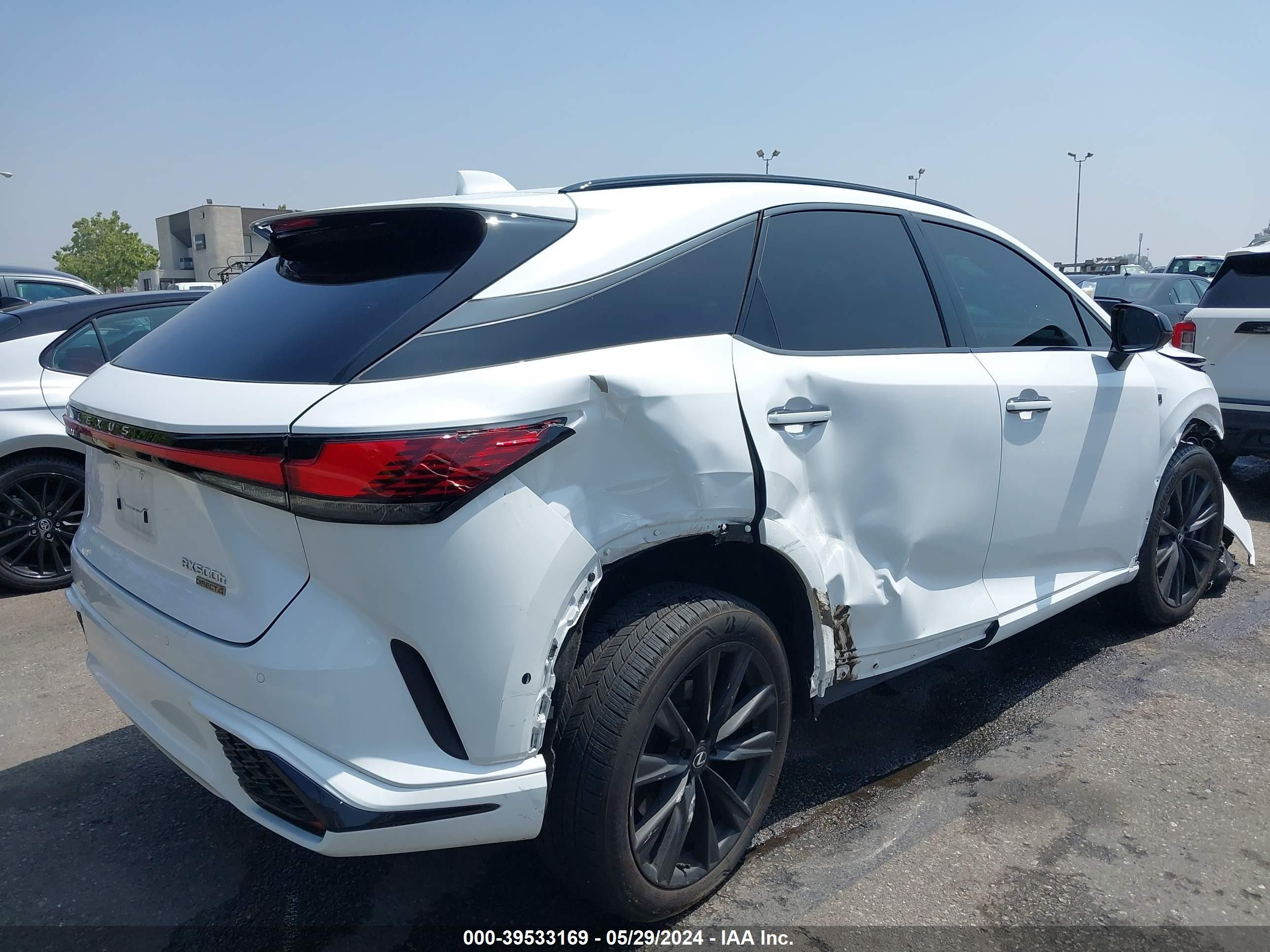 Photo 3 VIN: 2T2BCMEA1PC010492 - LEXUS RX 