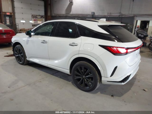 Photo 2 VIN: 2T2BCMEA4RC015009 - LEXUS RX 