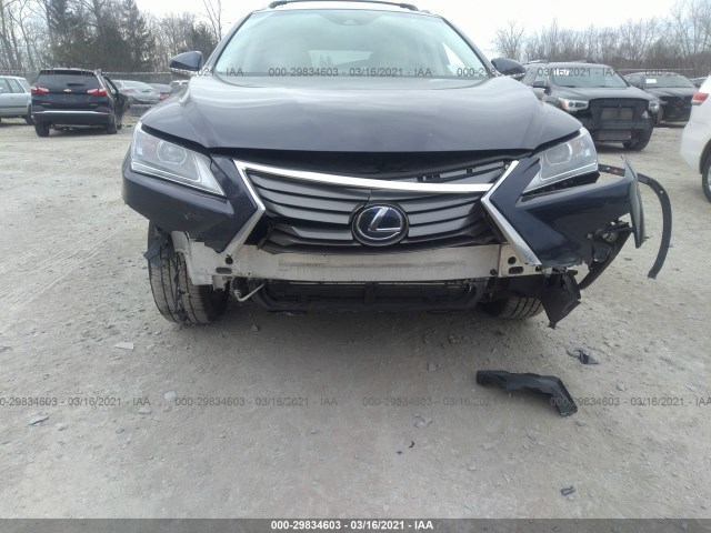 Photo 5 VIN: 2T2BGMCA1GC007745 - LEXUS RX 450H 