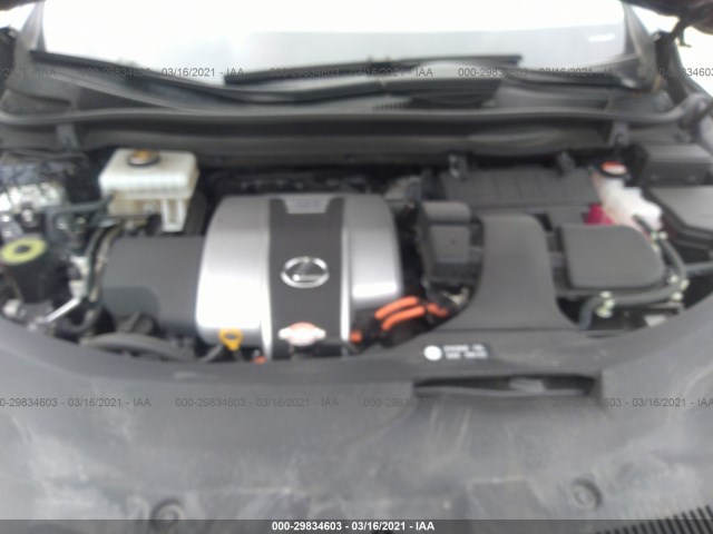 Photo 9 VIN: 2T2BGMCA1GC007745 - LEXUS RX 450H 