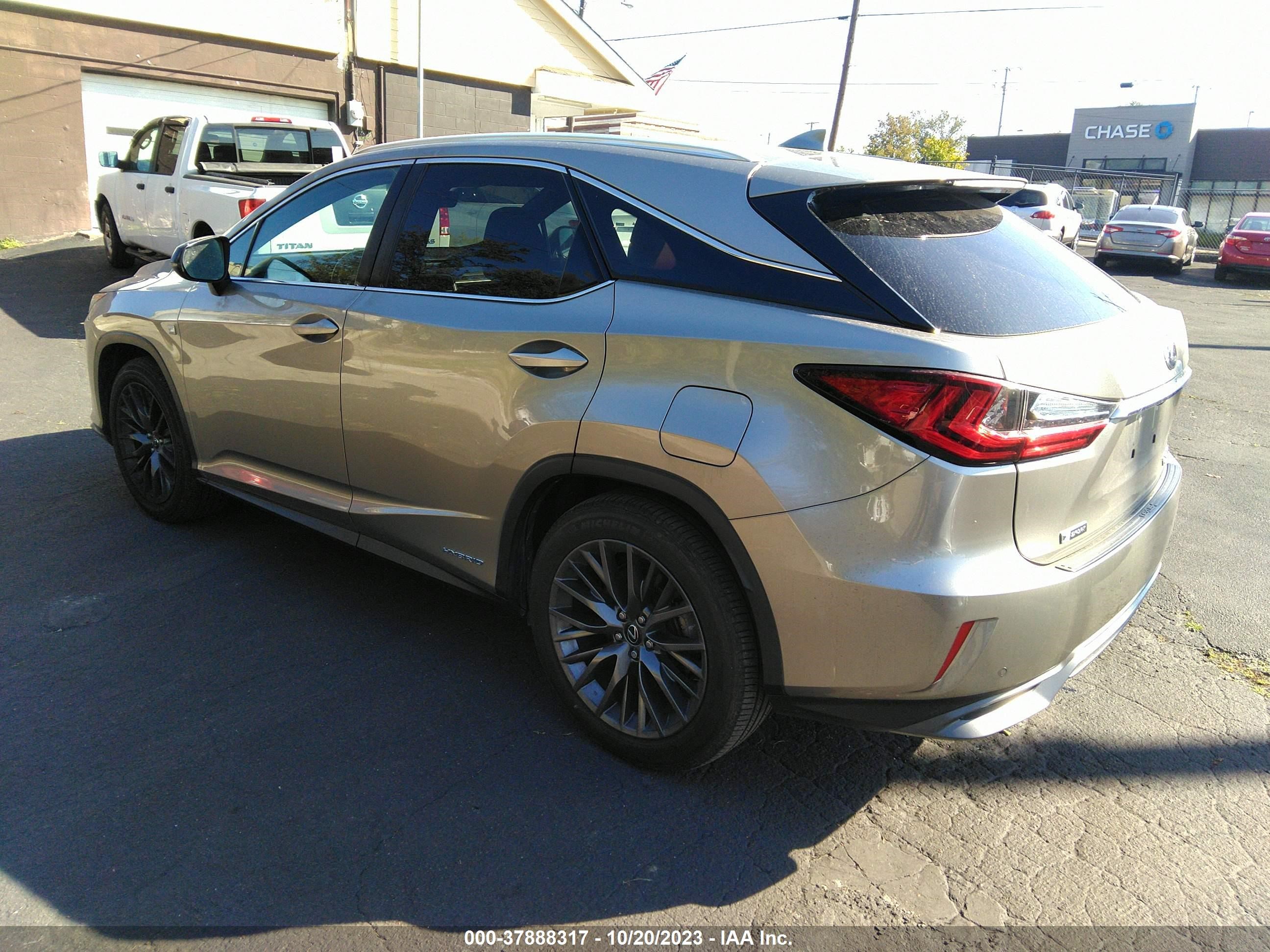 Photo 2 VIN: 2T2BGMCA1HC015409 - LEXUS RX 450H 