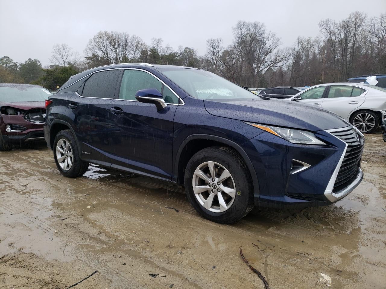 Photo 3 VIN: 2T2BGMCA2JC027848 - LEXUS RX 