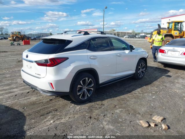 Photo 3 VIN: 2T2BGMCA2KC032131 - LEXUS RX 