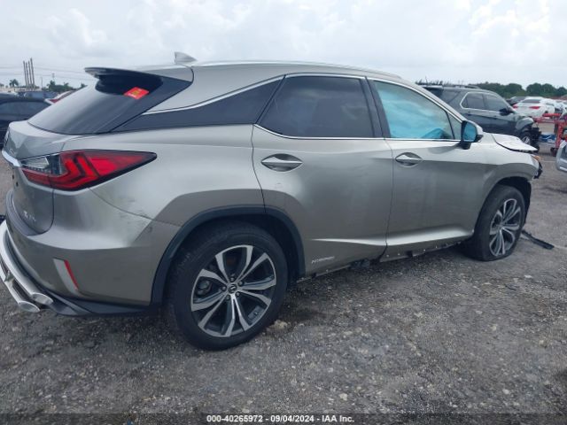 Photo 3 VIN: 2T2BGMCA6JC024922 - LEXUS RX 