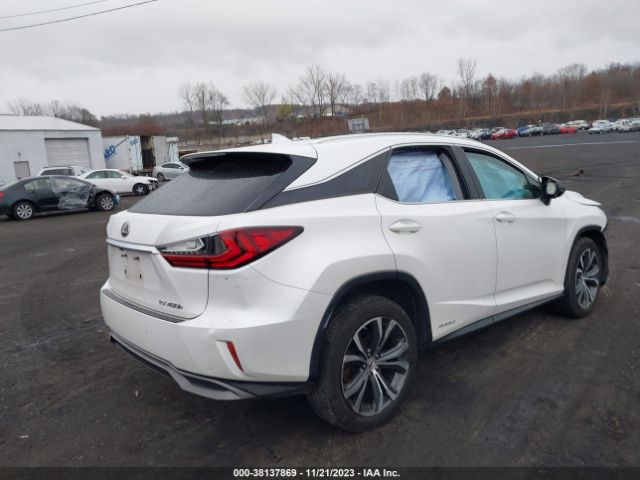 Photo 3 VIN: 2T2BGMCAXHC018695 - LEXUS RX 450H 