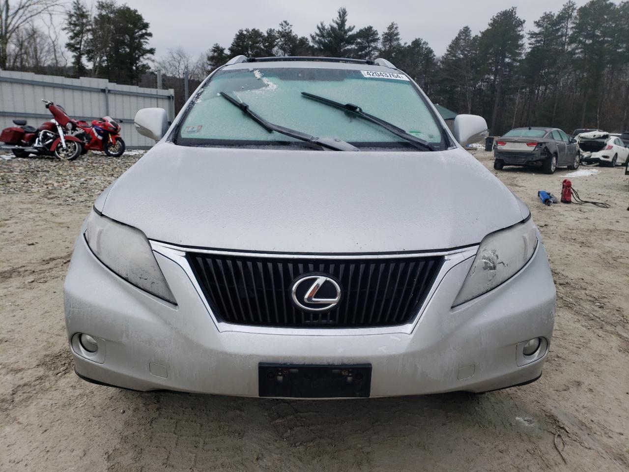 Photo 4 VIN: 2T2BK1BA0BC096280 - LEXUS RX 