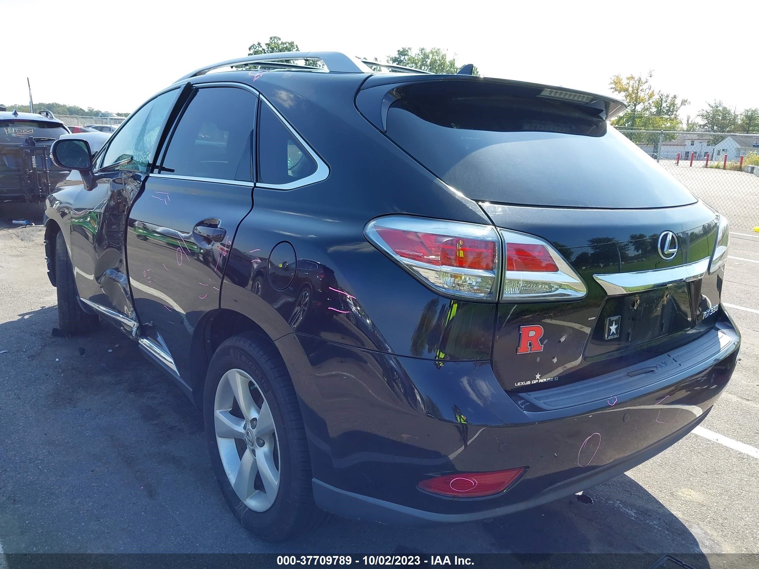 Photo 2 VIN: 2T2BK1BA0DC186872 - LEXUS RX 