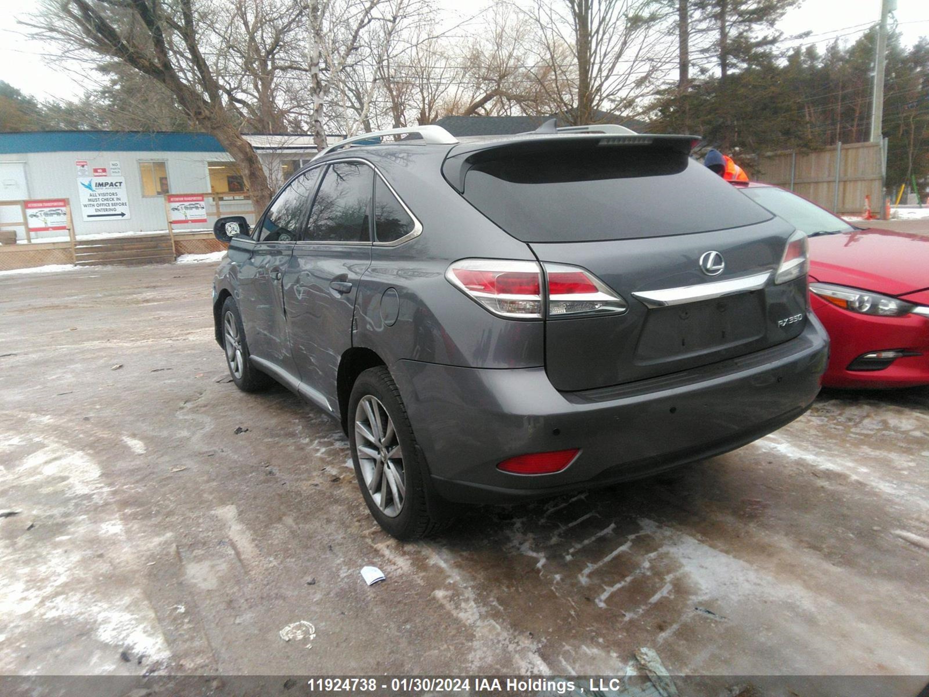 Photo 2 VIN: 2T2BK1BA0FC273996 - LEXUS RX 