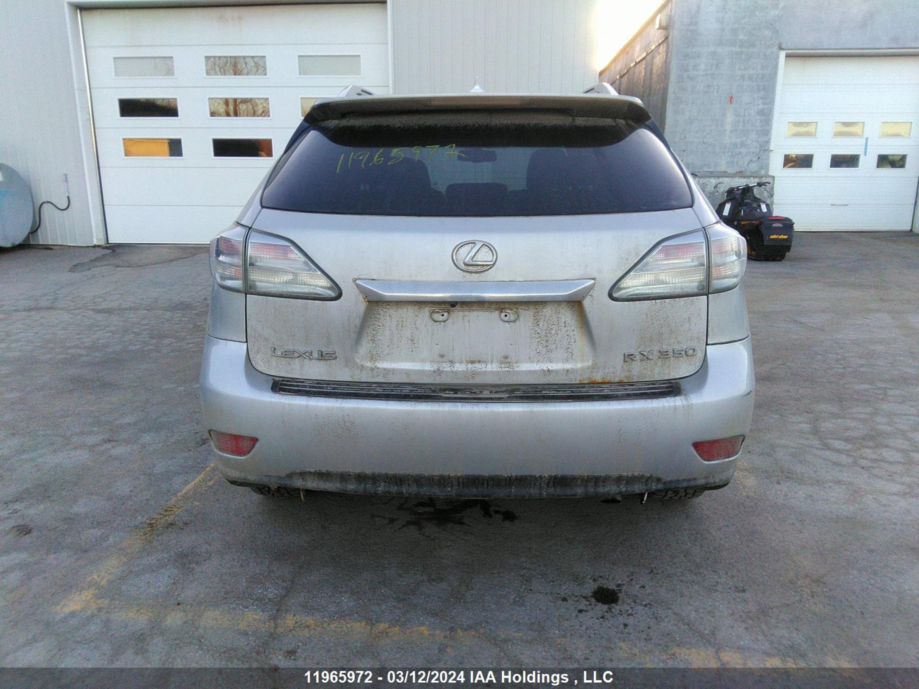 Photo 15 VIN: 2T2BK1BA1AC001871 - LEXUS RX 