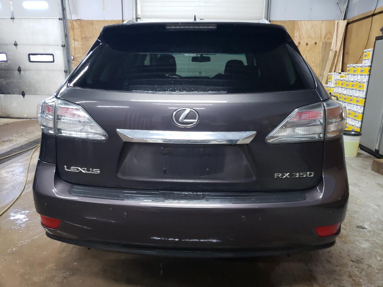 Photo 5 VIN: 2T2BK1BA1AC002597 - LEXUS RX 