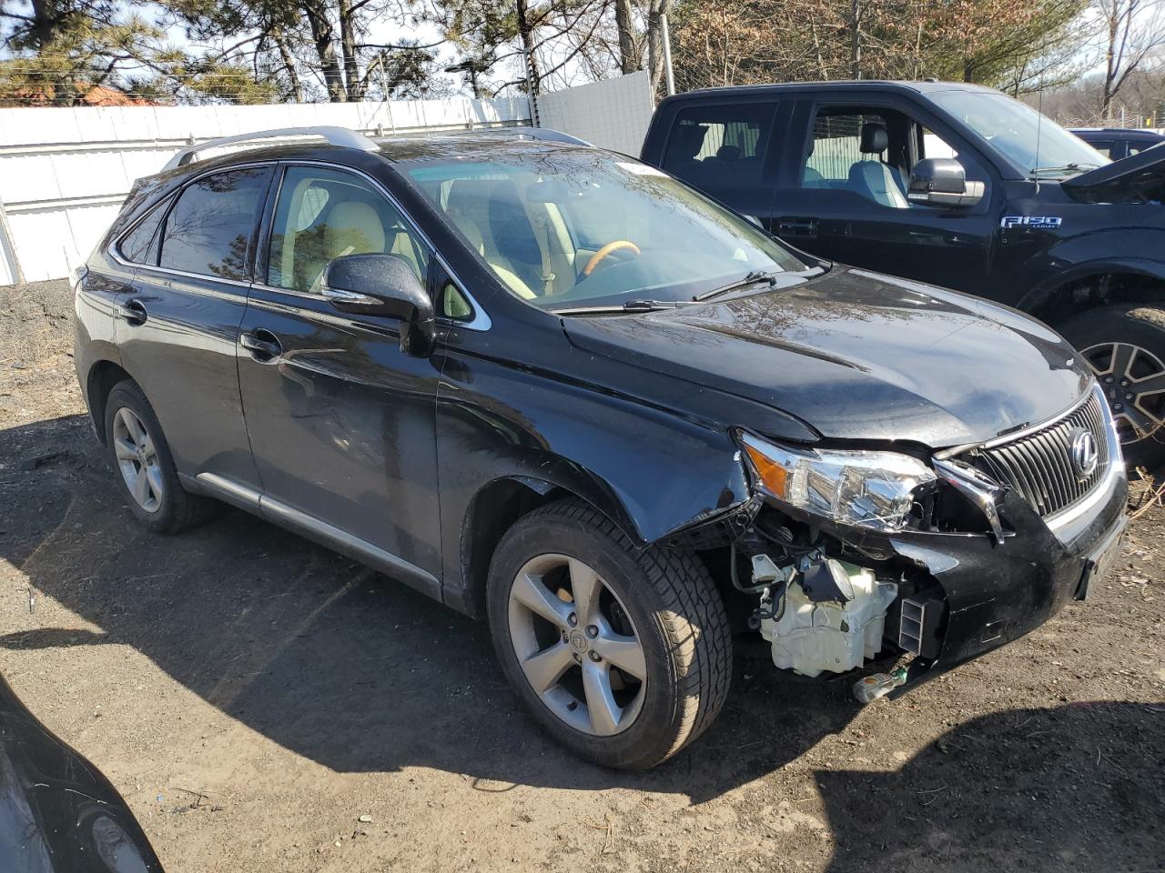 Photo 3 VIN: 2T2BK1BA1AC021201 - LEXUS RX 