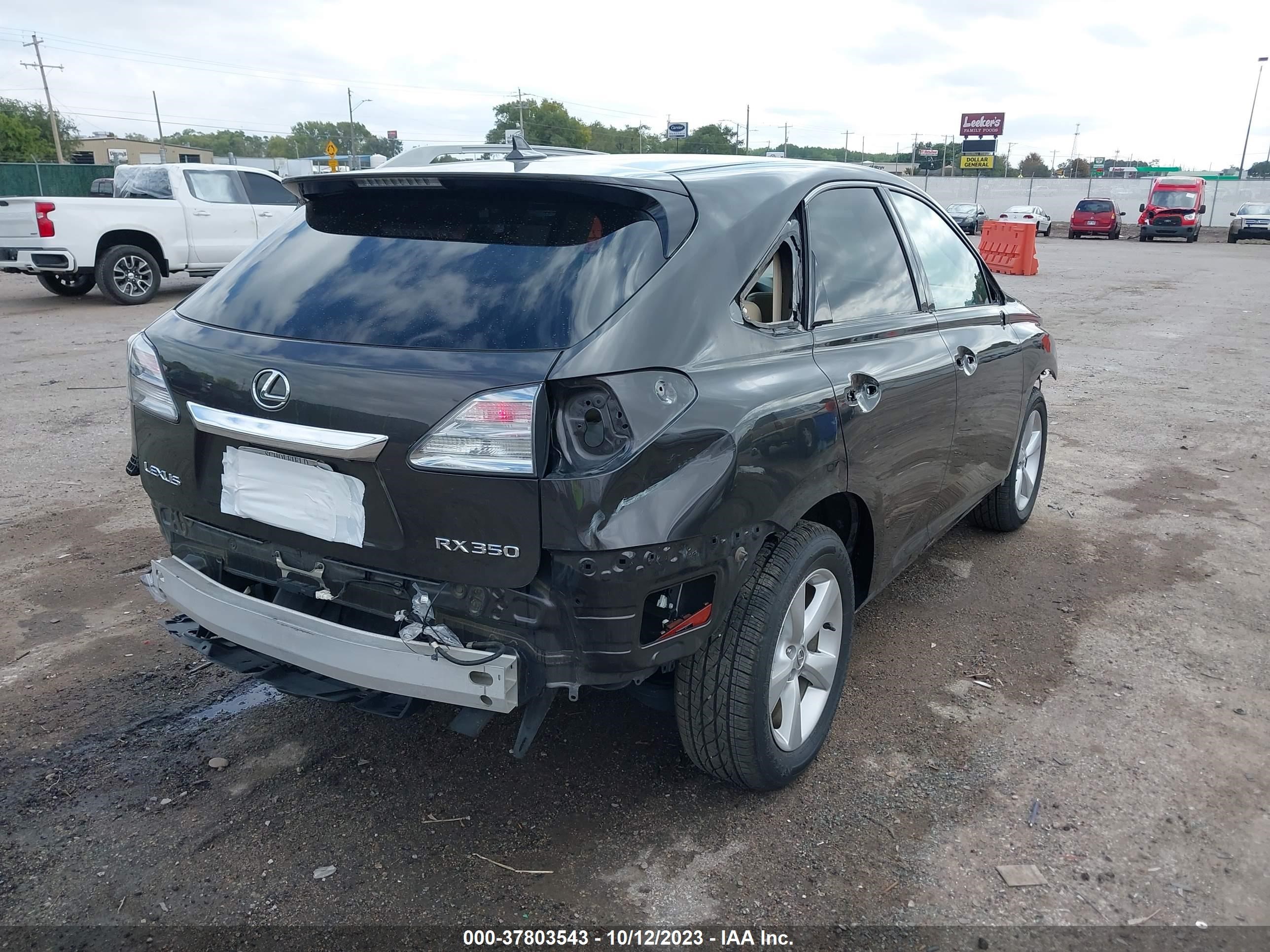 Photo 3 VIN: 2T2BK1BA1AC054635 - LEXUS RX 