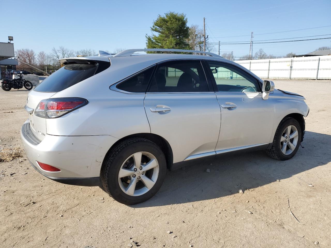 Photo 2 VIN: 2T2BK1BA1FC269861 - LEXUS RX 