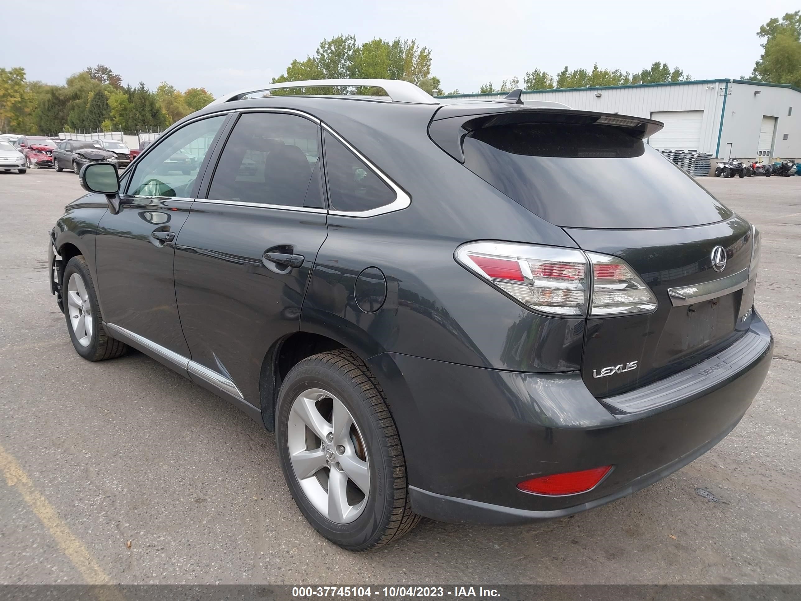 Photo 2 VIN: 2T2BK1BA2AC014998 - LEXUS RX 