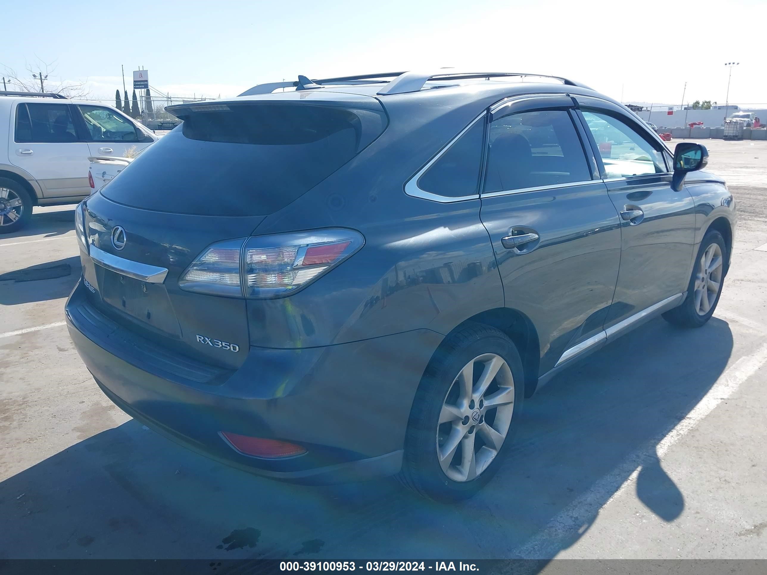 Photo 3 VIN: 2T2BK1BA2AC017948 - LEXUS RX 