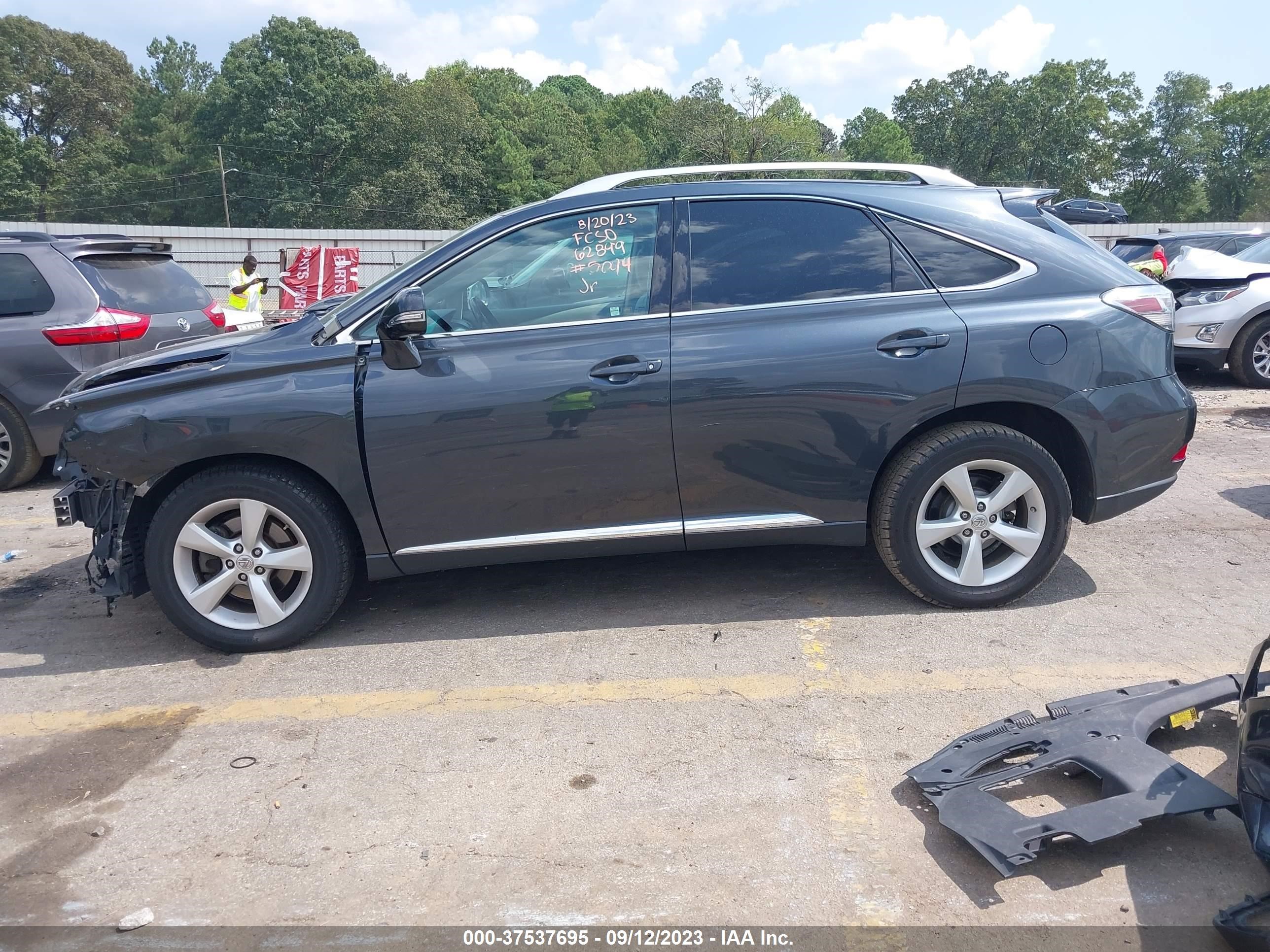 Photo 13 VIN: 2T2BK1BA2AC025094 - LEXUS RX 