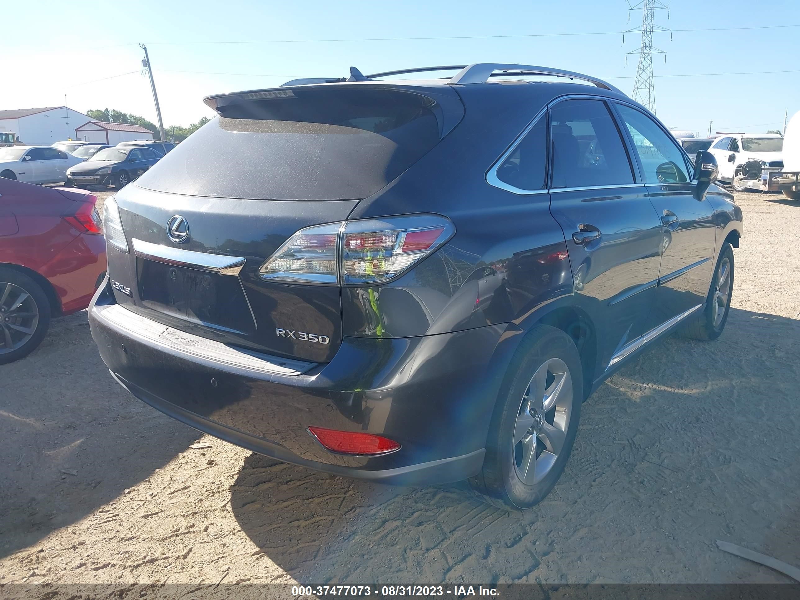 Photo 3 VIN: 2T2BK1BA2AC073839 - LEXUS RX 