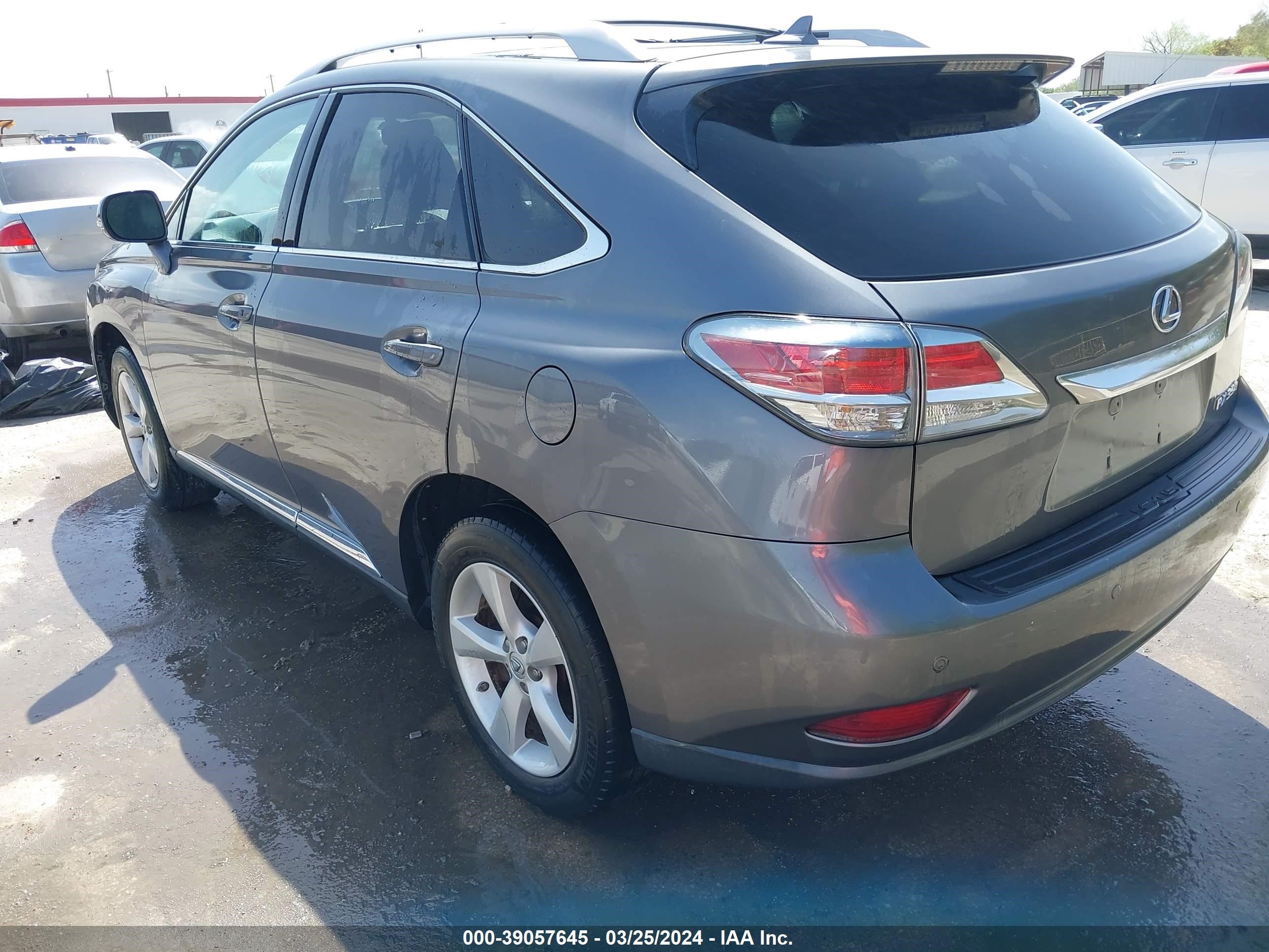 Photo 2 VIN: 2T2BK1BA2DC192110 - LEXUS RX 