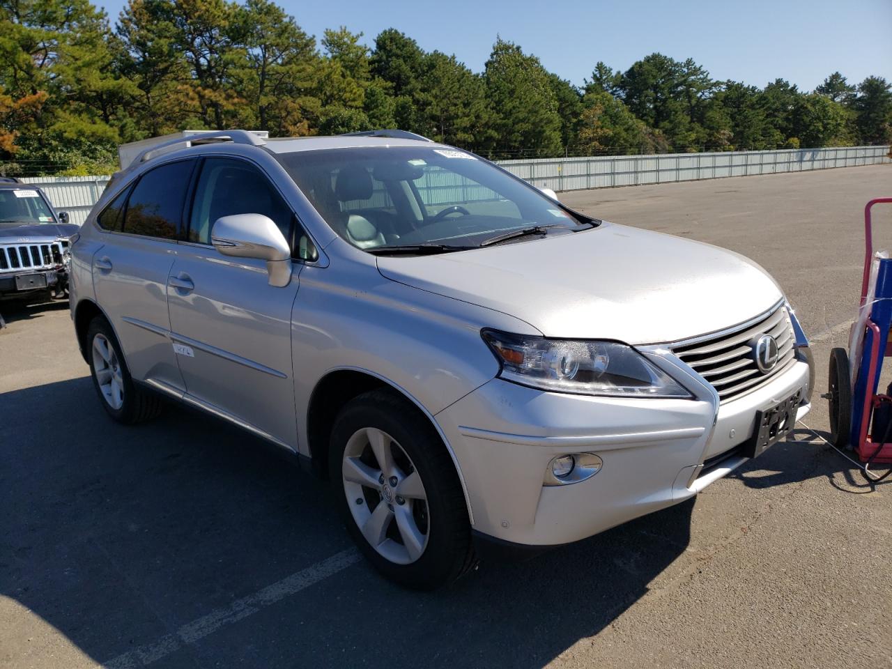 Photo 3 VIN: 2T2BK1BA2FC261722 - LEXUS RX 