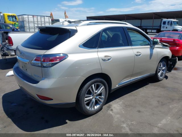 Photo 3 VIN: 2T2BK1BA2FC289178 - LEXUS RX 