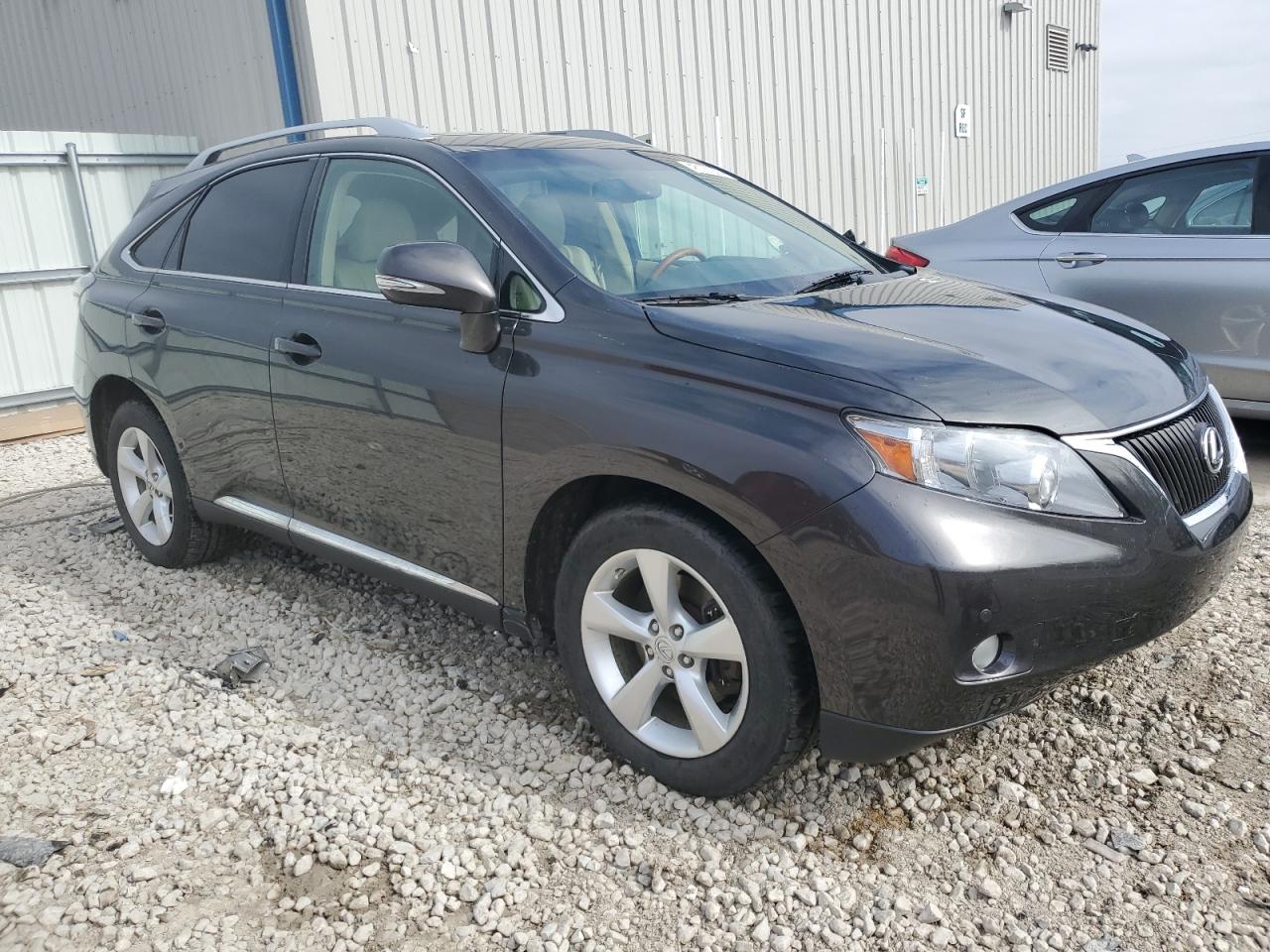 Photo 3 VIN: 2T2BK1BA3AC040414 - LEXUS RX 