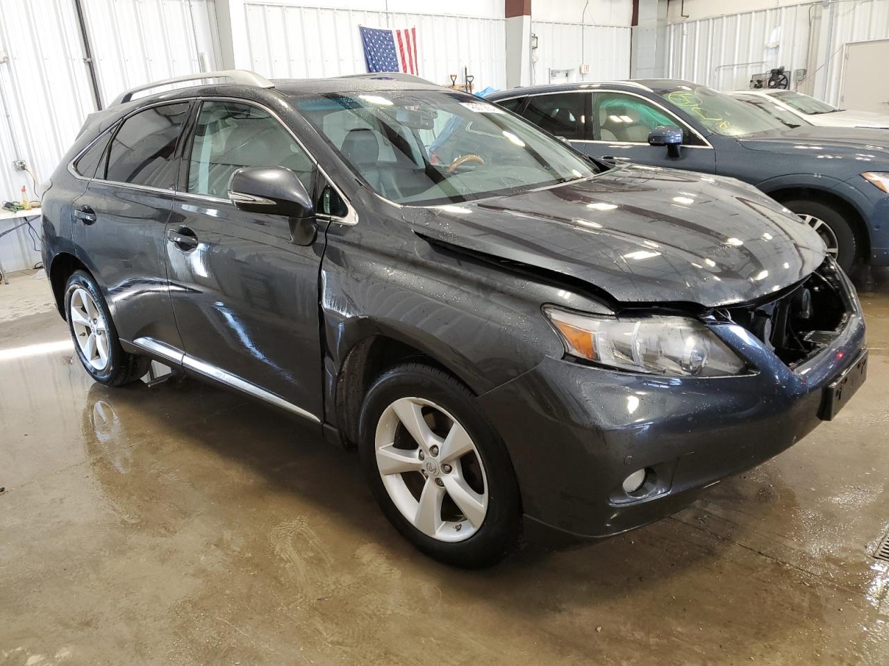 Photo 3 VIN: 2T2BK1BA3AC053888 - LEXUS RX 