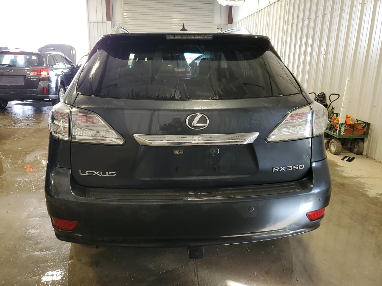 Photo 5 VIN: 2T2BK1BA3AC053888 - LEXUS RX 